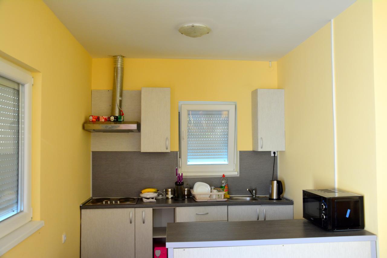 Montenegro Hostel B&B Podgorica Ngoại thất bức ảnh