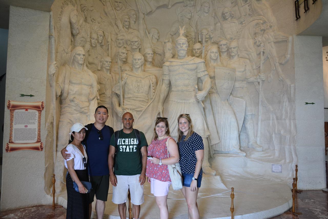 Montenegro Hostel B&B Podgorica Ngoại thất bức ảnh