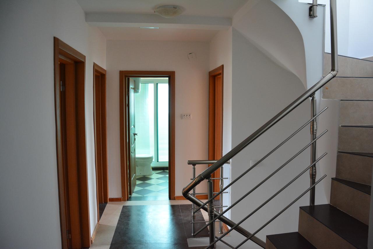 Montenegro Hostel B&B Podgorica Ngoại thất bức ảnh